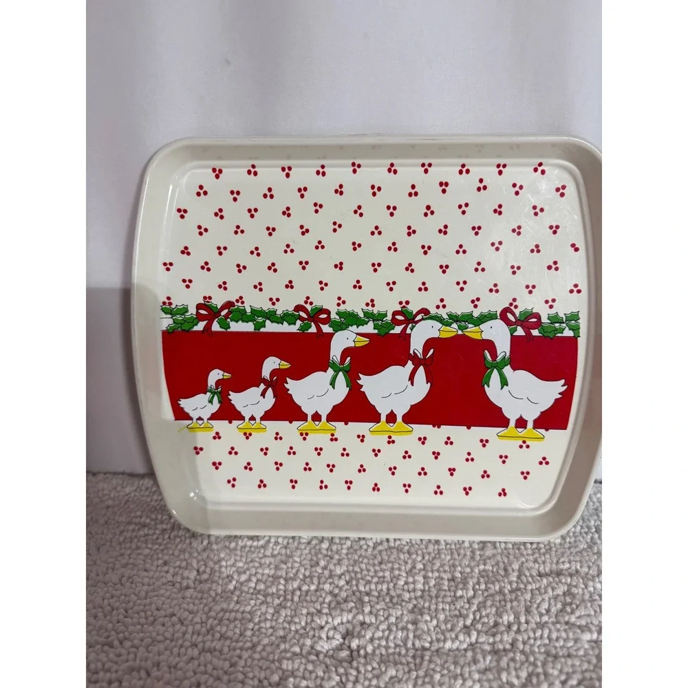 Vintage Christmas Goose Plastic Serving Tray‎ Holiday Country Decor 11.5x9.5